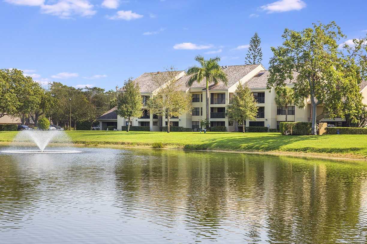 Village Crossing Apartments - Photo 2 of 21