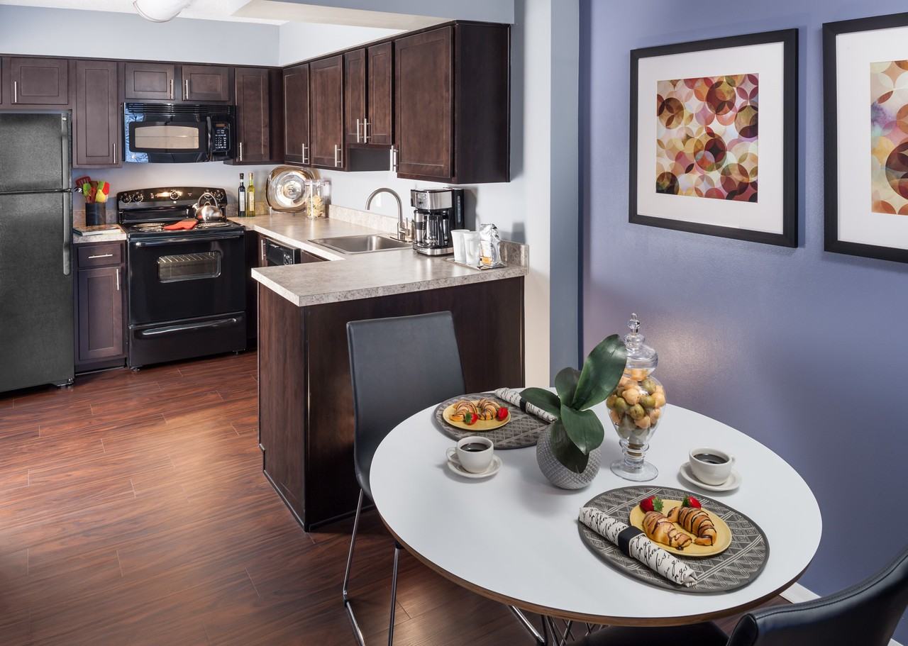 BLVD2801 - Photo 2 of 16