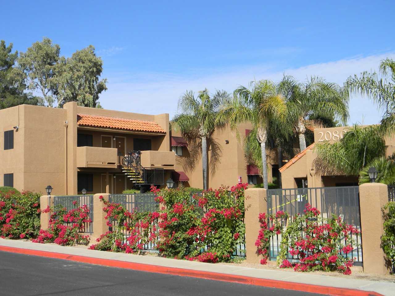 La Lomita Apartments - Photo 2 of 33