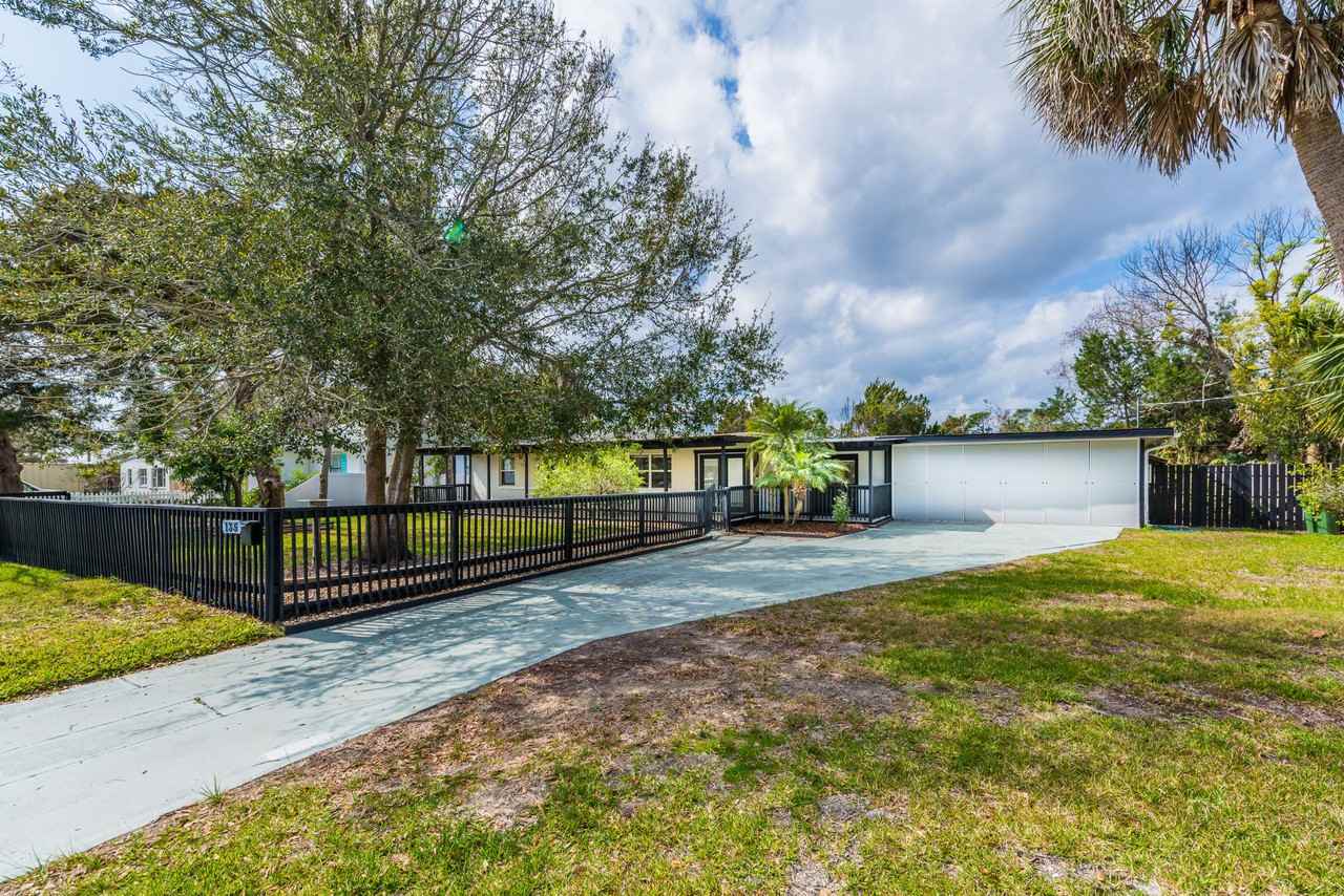 135 Menendez Rd - Photo 3 of 45