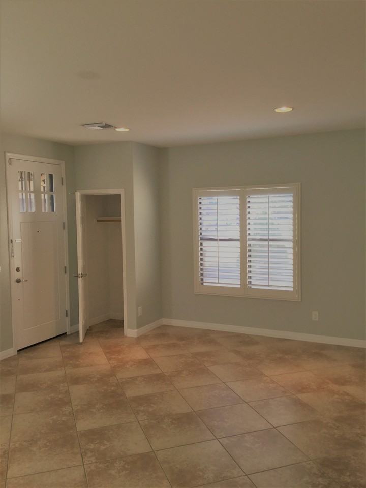 236 E Pasadena Ave - Photo 3 of 29