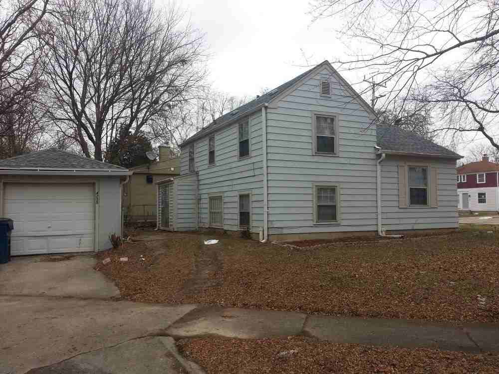 4255 N Sercombe Rd - Photo 2 of 12