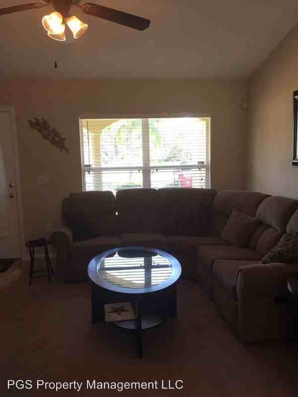 2056 Central Pkwy - Photo 2 of 9