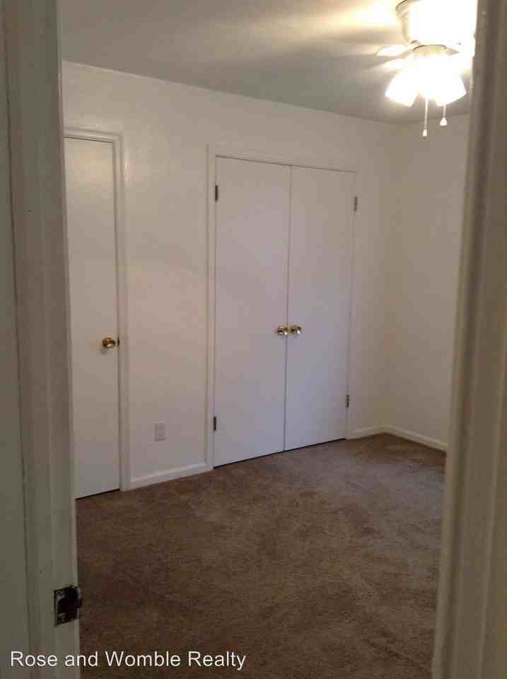 805 Pine Level Ln - Photo 2 of 28