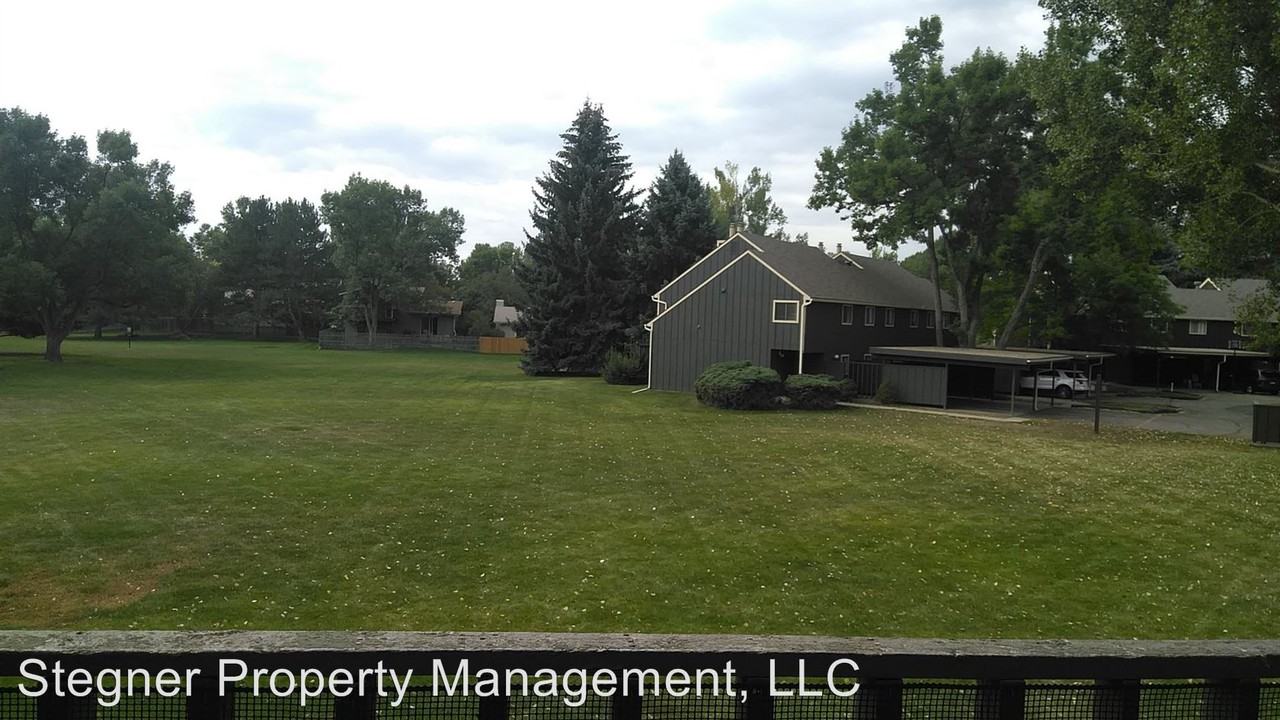 801 E Drake Rd - Photo 3 of 6