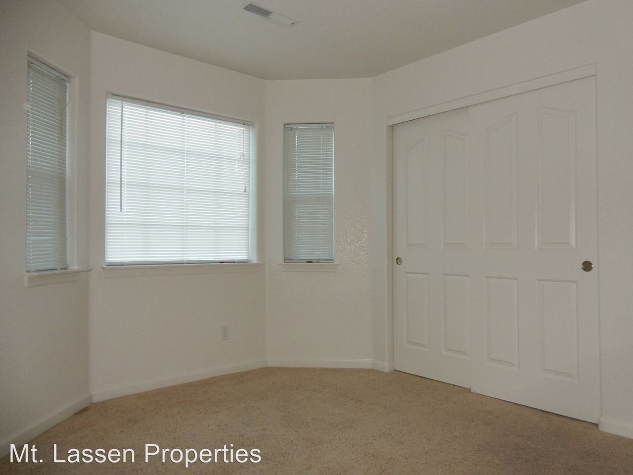 630 Gem Dr - Photo 3 of 13