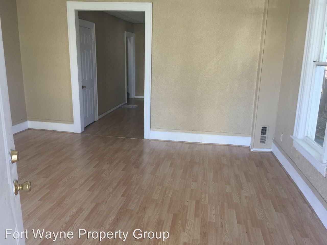 230 E Woodland Ave - Photo 2 of 15