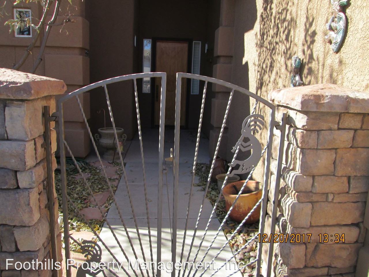 920 S Sand Flower Dr - Photo 3 of 31