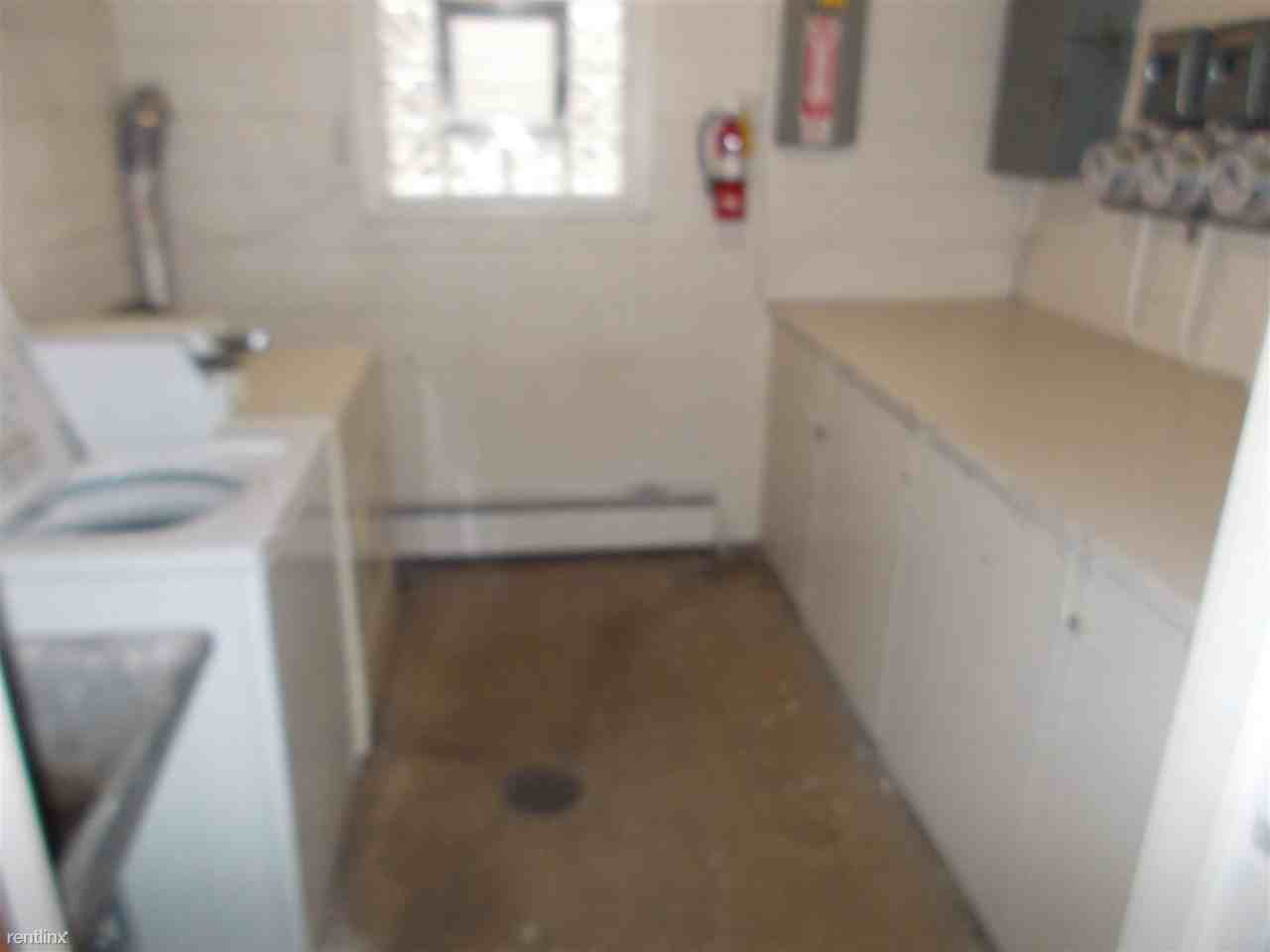 18428 Torrence Ave - Photo 2 of 2