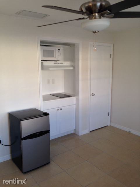 4962 Viceroy St #4 - Photo 2 of 4