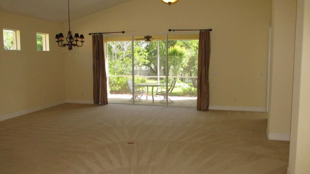 13134 Palmilla Cir - Photo 3 of 15