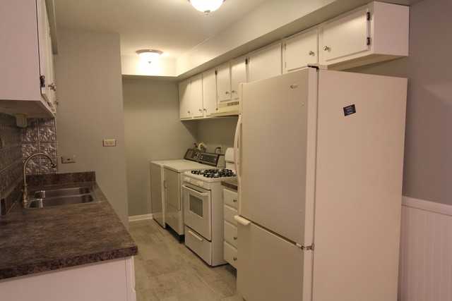 7928 164th Pl #7928 - Photo 2 of 17