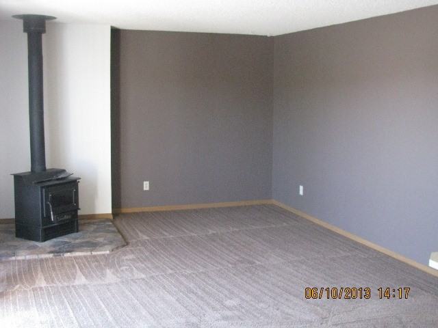 3015 S Clinton Rd - Photo 3 of 7