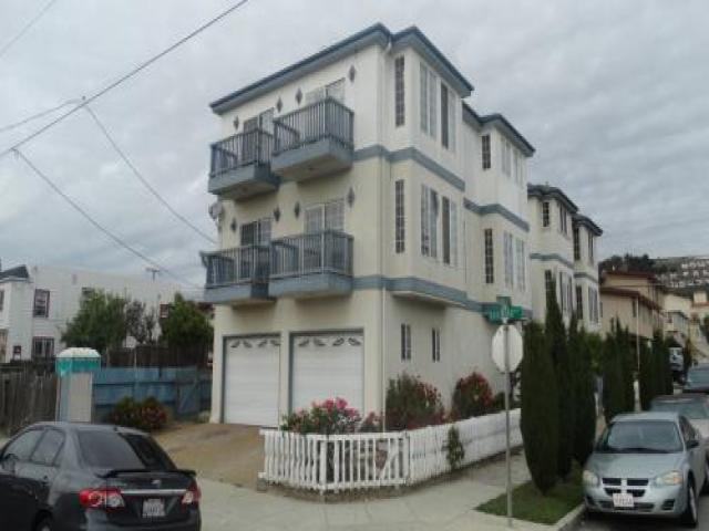 5 Magnolia Ave