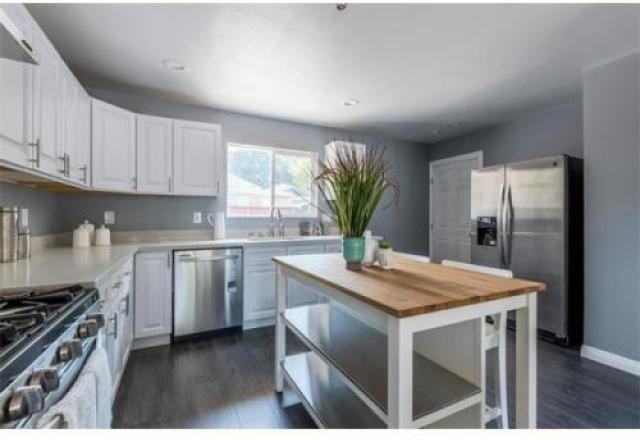 2182 Ralmar Ave - Photo 3 of 12