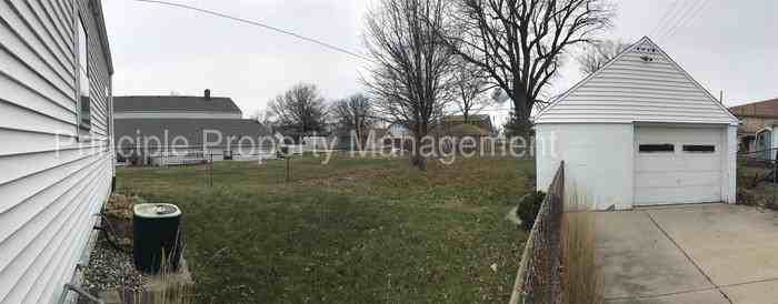 1011 E Moneta Ave - Photo 2 of 9