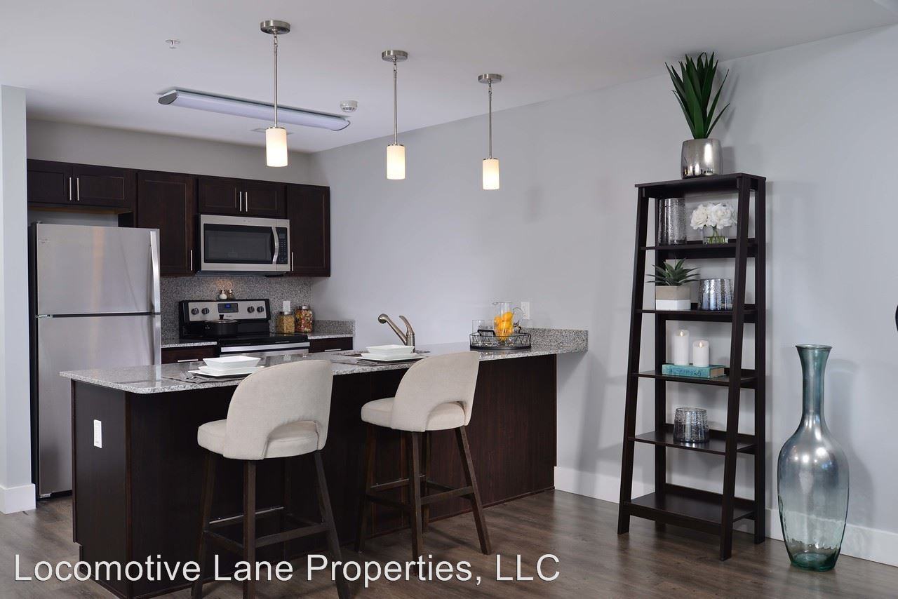 221 Harborside Dr. - Photo 3 of 12