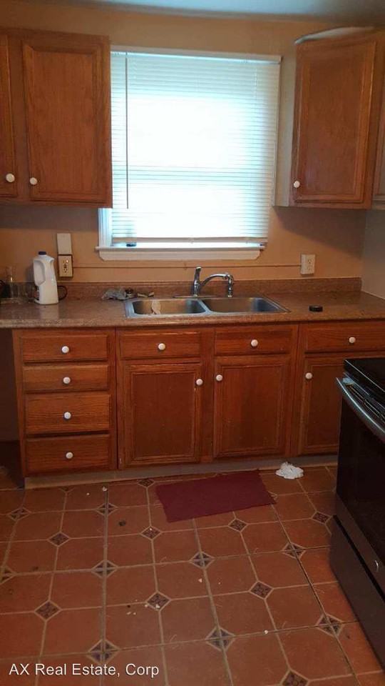 54 Columbus Ave - Photo 3 of 7