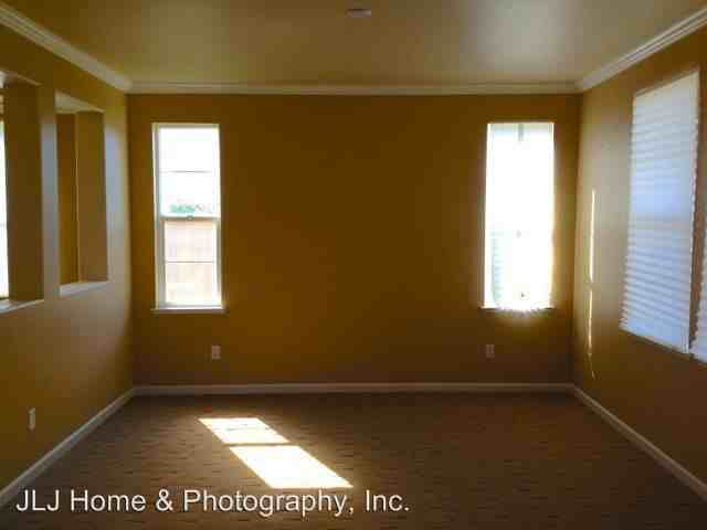 2293 Vision Ln - Photo 2 of 4
