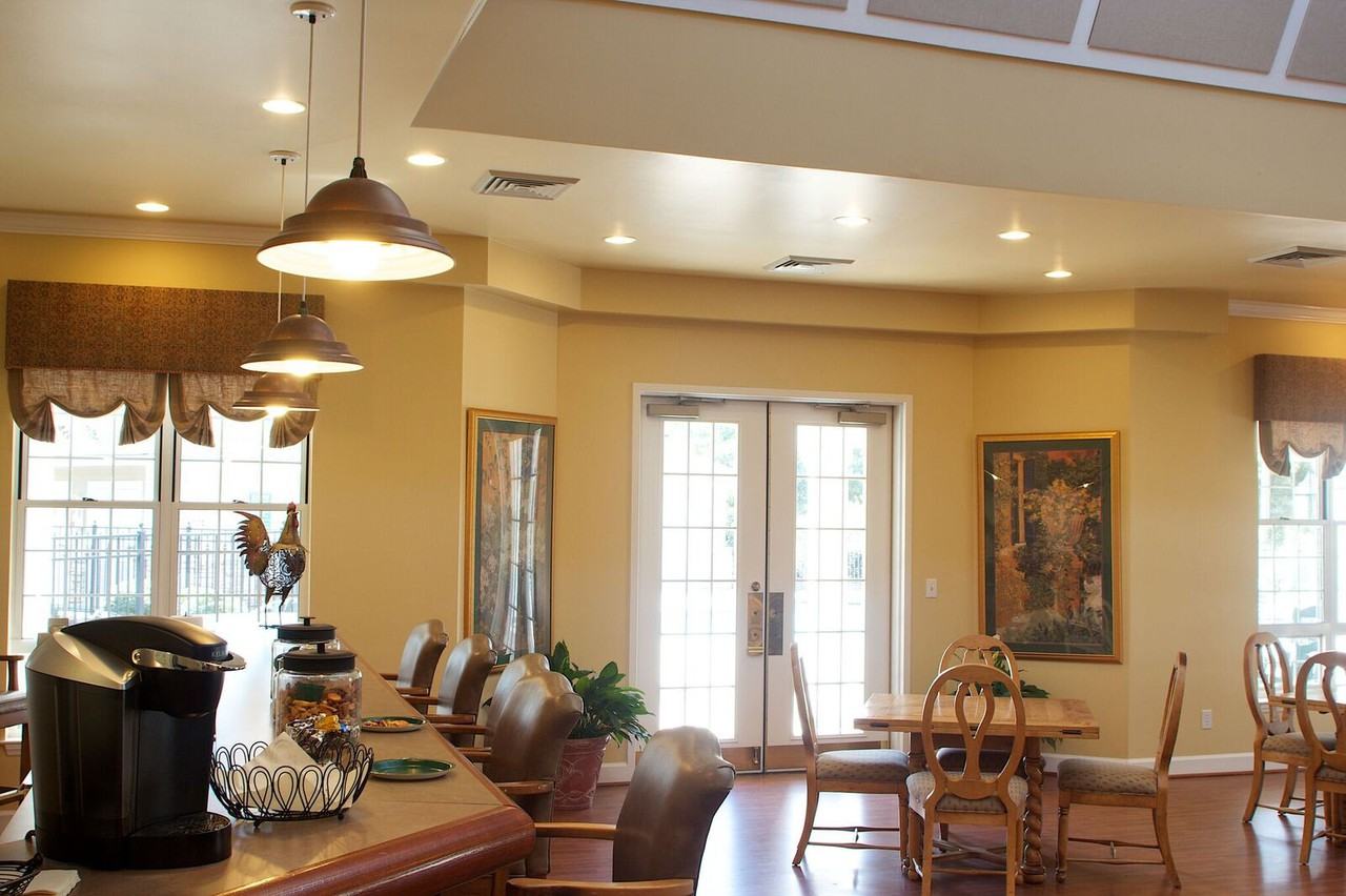 Woodstone at Croasdaile Farm Apartments - Photo 3 of 13