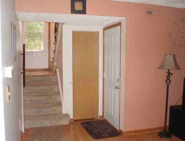 1733 Howe Ln - Photo 3 of 28