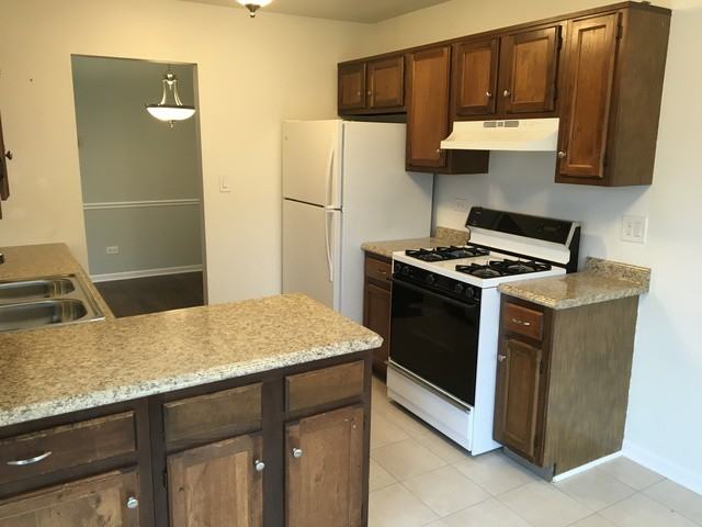 7030 Park Ln Ct #204 - Photo 2 of 11