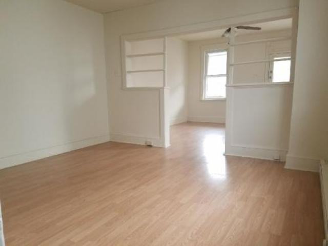 705 Forest Dr - Photo 3 of 6