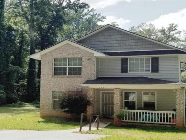 2335 Daniel Rd SW - Photo 2 of 2