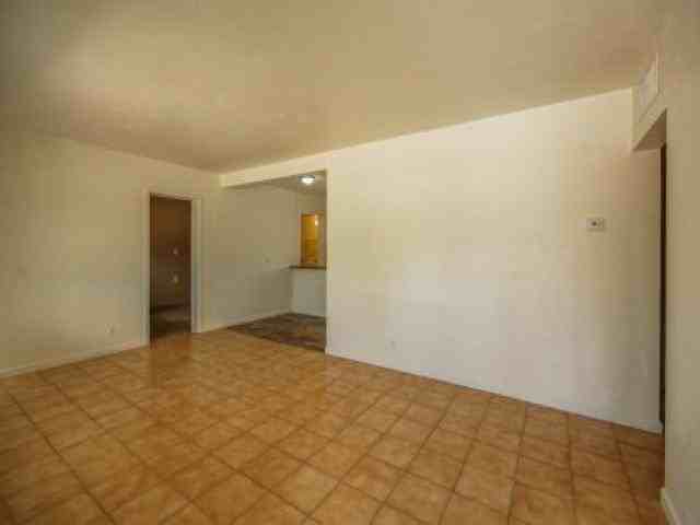 4320 E Burns St - Photo 2 of 6