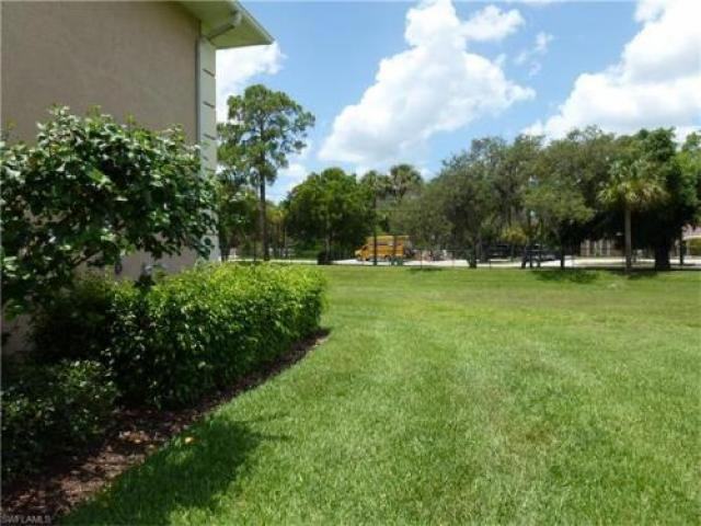 27123 Matheson Ave - Photo 3 of 6