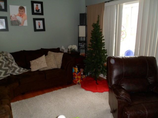 11535 S Lee Rd - Photo 3 of 14