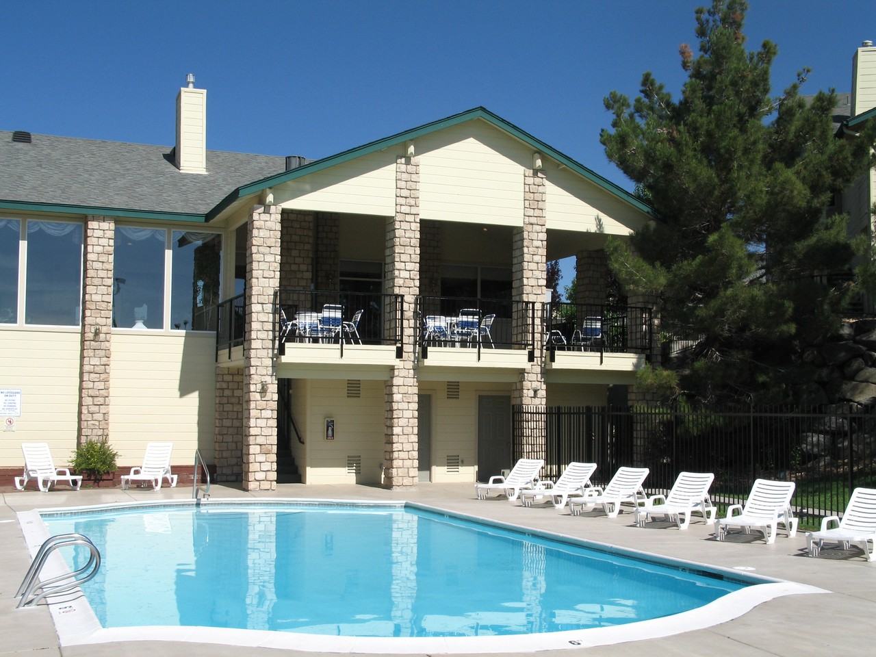 Club Ambassador Apartment Homes - Photo 2 of 11