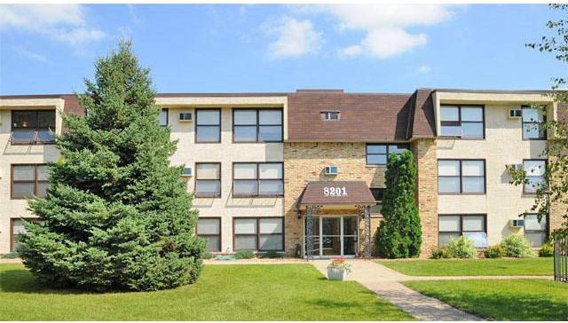 Stanley Terrace - Photo 2 of 16