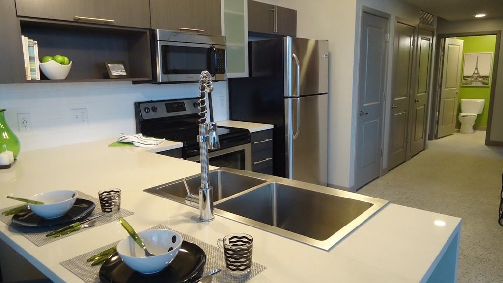 Argyle on 12th - Photo 2 of 37