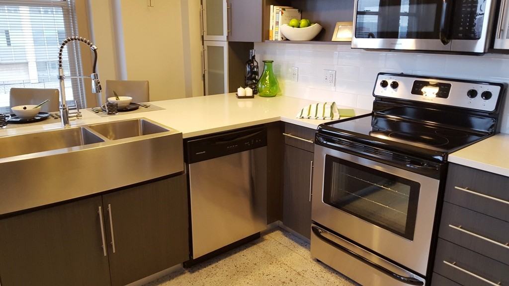 Argyle on 12th - Photo 3 of 37