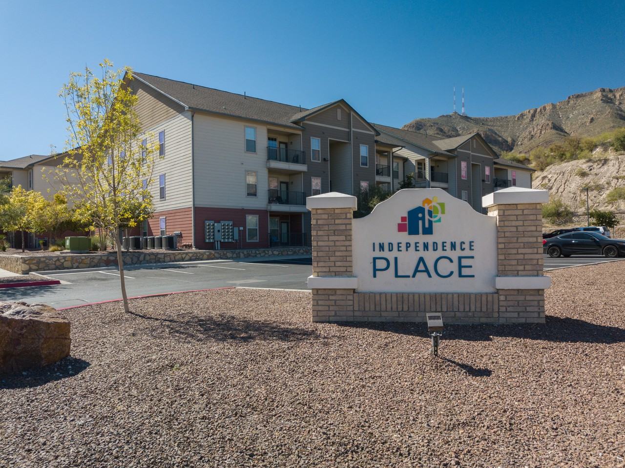 Independence Place - Photo 2 of 32