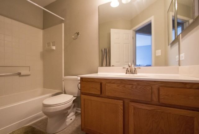 2779 N Augusta Dr - Photo 3 of 9