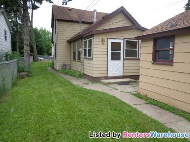 816 9th St N - Photo 2 of 6