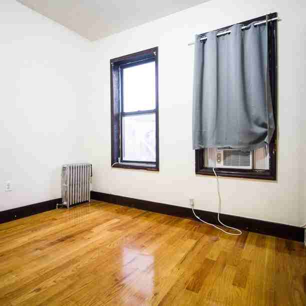 Stockholm Street ##2L