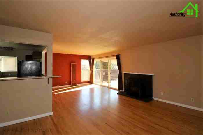 2235 Jonquil Way - Photo 2 of 24