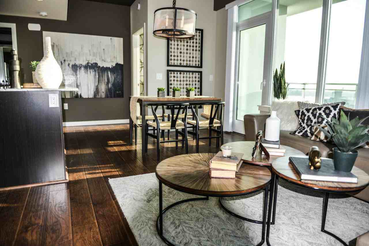 Pinnacle on the Park - Photo 2 of 49