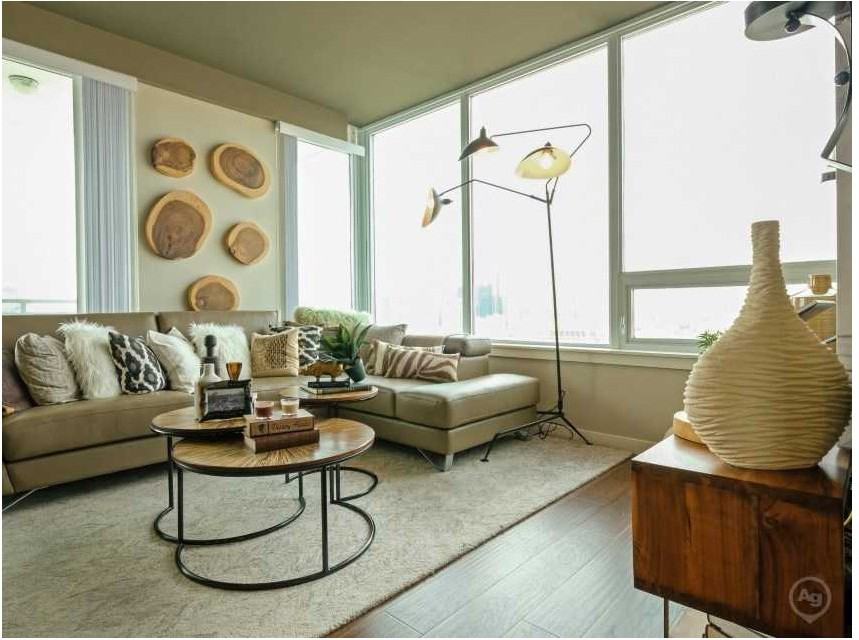 Pinnacle on the Park - Photo 3 of 49