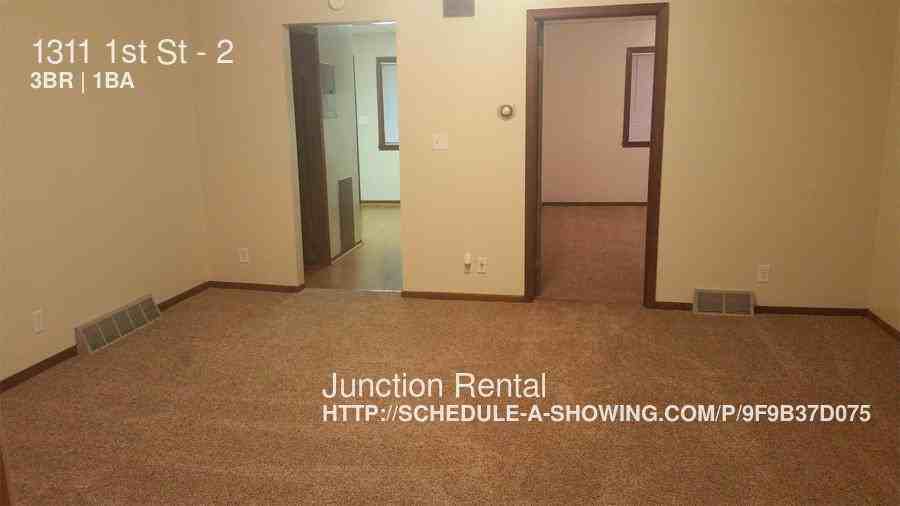 1311 1st St #2 - Photo 2 of 9