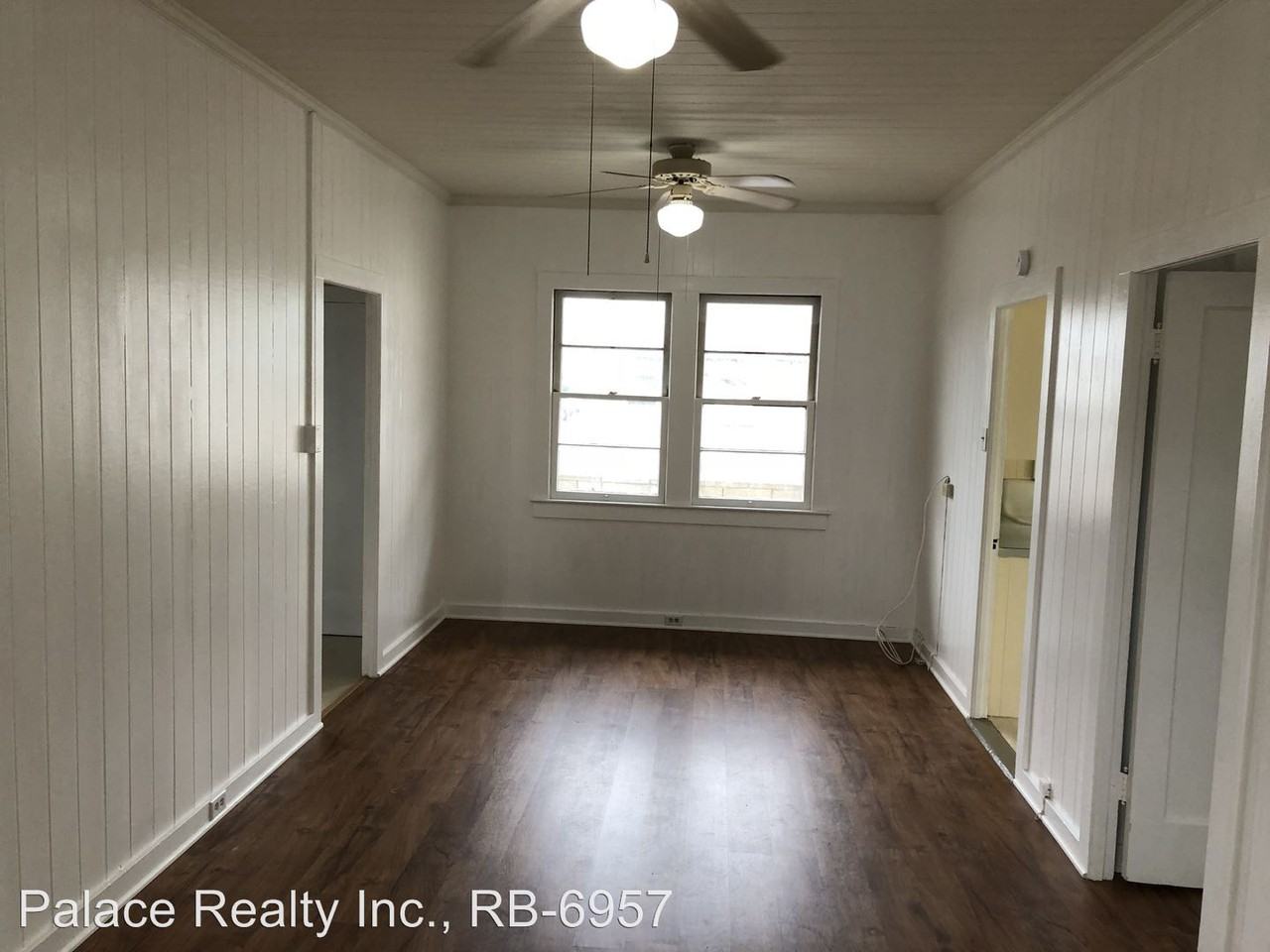 3138 A & B Brokaw Street - Photo 2 of 10