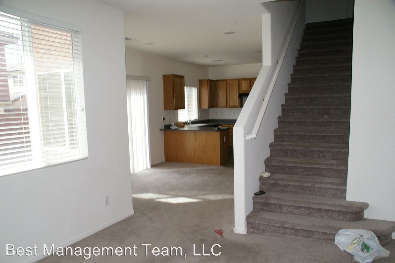 8791 Brilliant Star Dr - Photo 3 of 3