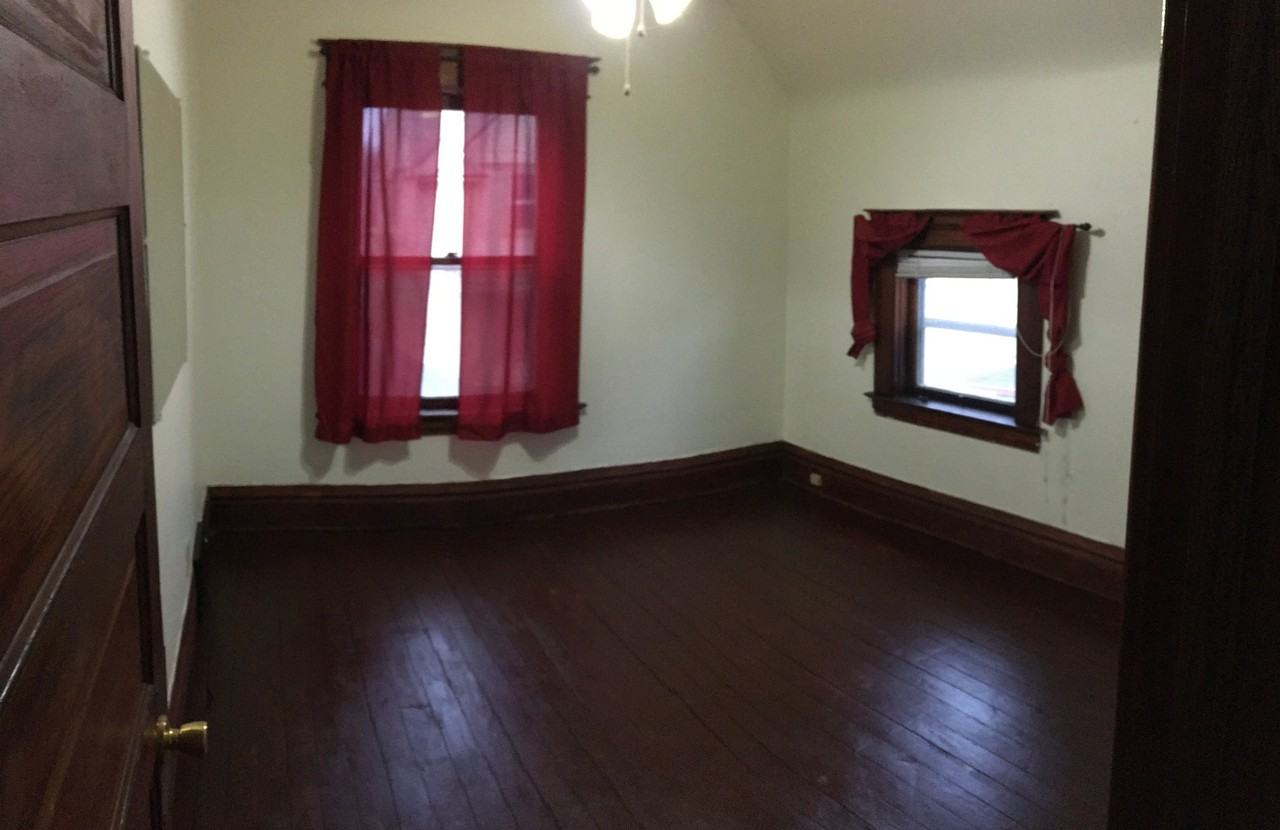 224 Old Orchard Pl - Photo 2 of 15