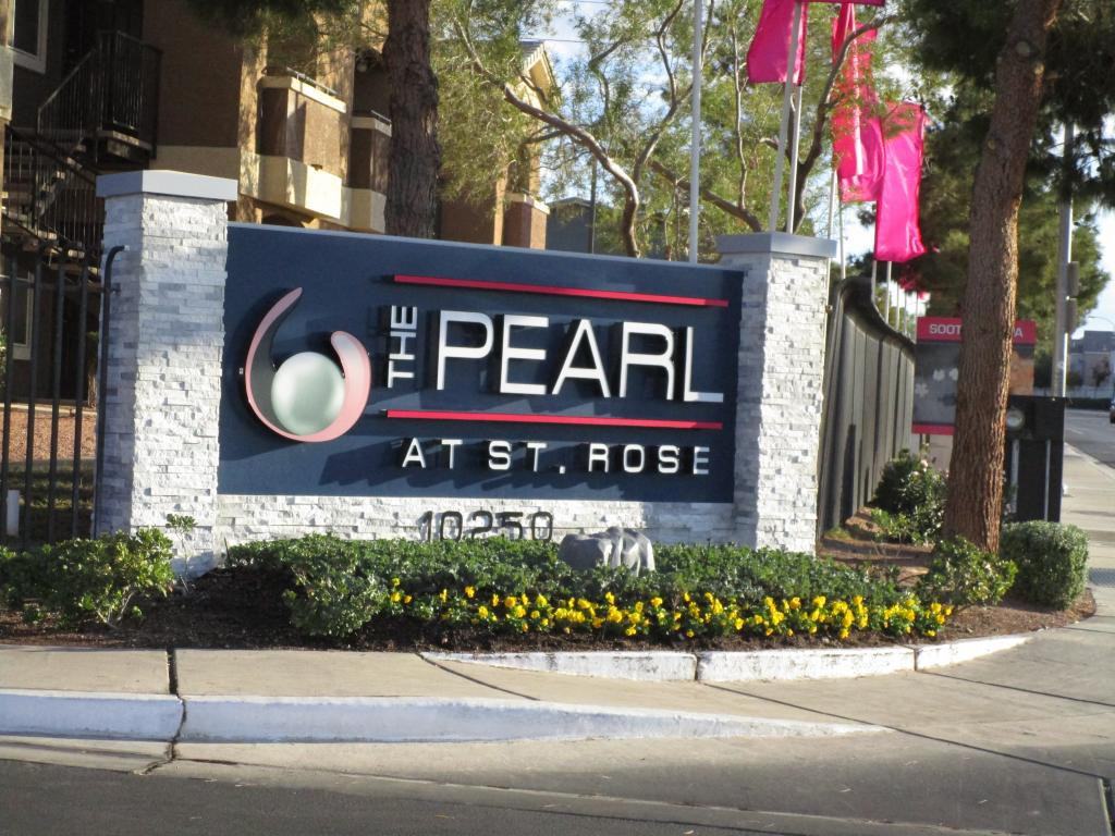The Pearl at St. Rose - Photo 2 of 20