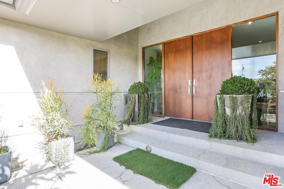 6740 S Garth Ave - Photo 2 of 12