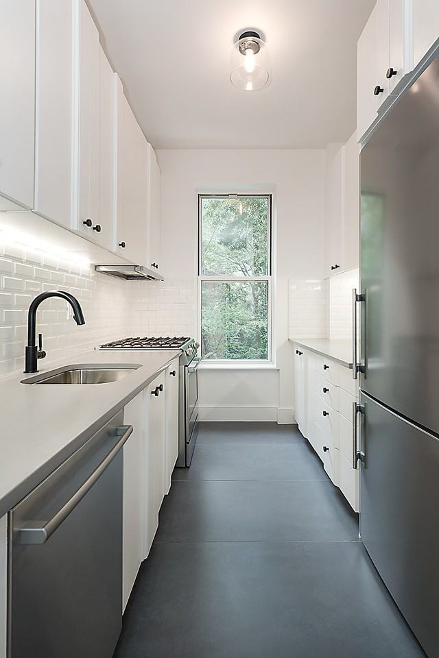 35 Pineapple Street #2B - Photo 2 of 11