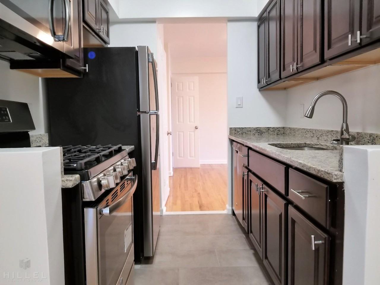 34-15 Parsons Blvd #6E